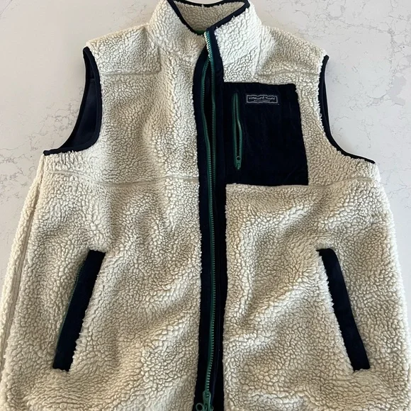 Vineyard Vines SuperShep Fleece with Green Piping - Picture 1 of 5